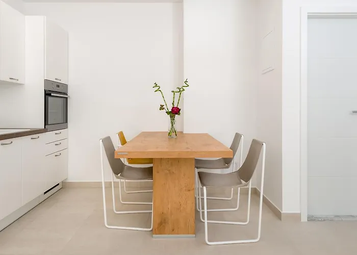 Urban Chic Luxe Apartments Near Beach Bacvice & Centre Apartment *