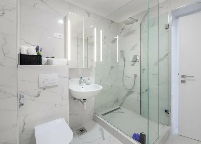 Urban Chic Luxe Apartments Near Beach Bacvice & Centre * Split