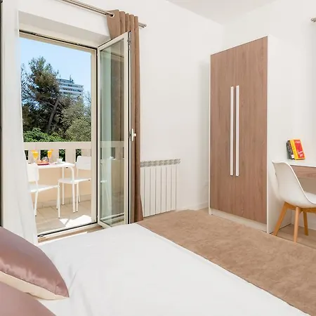 Apartment Urban Chic Luxe Apartments Near Beach Bacvice & Centre *